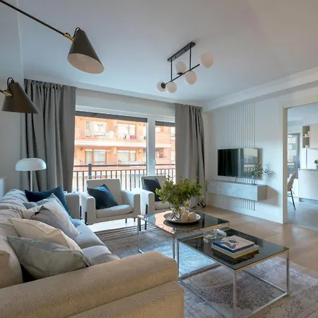 Apartment Akomodat En Luminoso Y Acogedor Cercano A La Playa Y Bilbao *