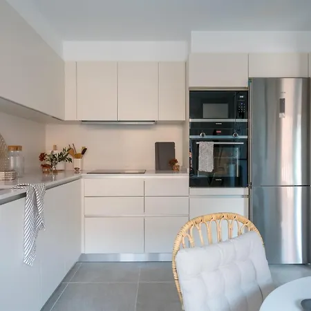 Akomodat En Luminoso Y Acogedor Cercano A La Playa Y Bilbao Апартаменты *