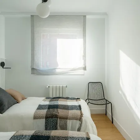 Akomodat En Luminoso Y Acogedor Cercano A La Playa Y Bilbao Урдулис